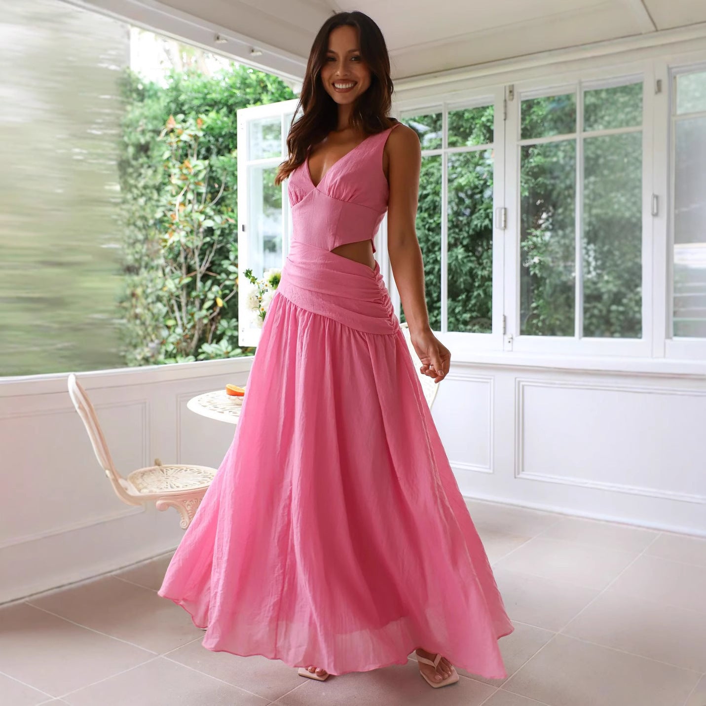 V-neck Sleeveless Stitching Big Swing Long Dress